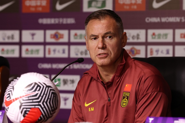 DB电竞平台-米利西奇：0-8英格兰让人失望，但我确定这会让我们未来更强大